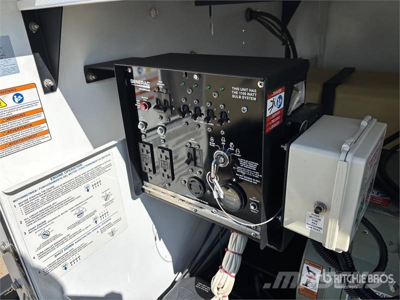 Generac MLT5080KVCAN 8 kW Light Tower ライトタワー