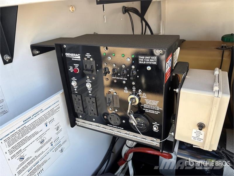 Generac MLT5080KVCAN 8 kW Light Tower ライトタワー