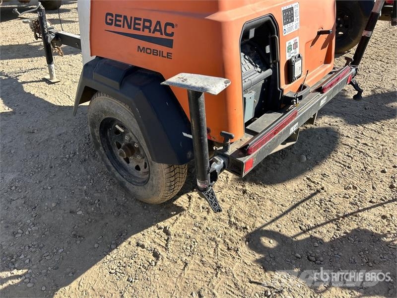 Generac MLTS 2.5 kW Light Tower (Inoperable) 照明燈