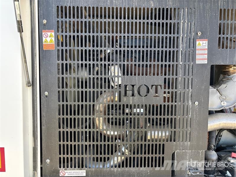 Generac MMG35DF4 27 kW Mobile Generator Set Geradores a diesel