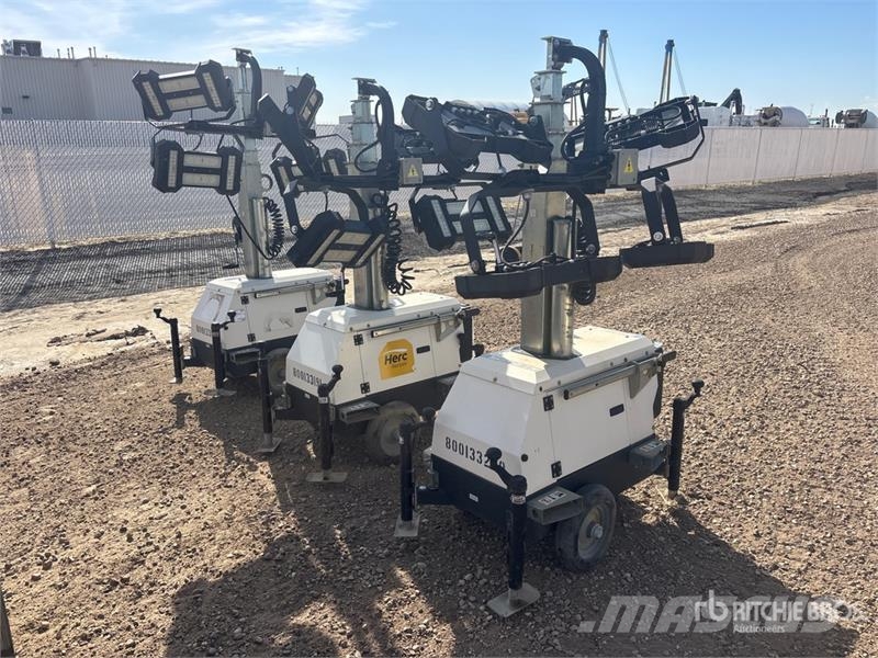 Generac of (3) Generac PLT240-0007 2.4 kW Electric Light T Lichtmasten
