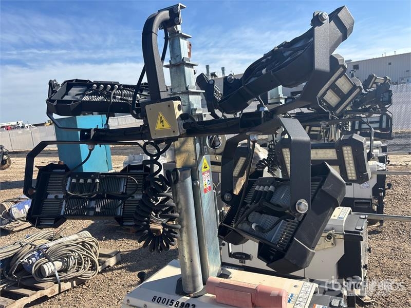 Generac of (3) Generac PLT240-0007 2.4 kW Electric Light T Light towers