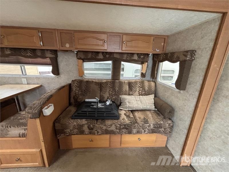 General Coach Corsair 28CKDS 32 ft T/A Travel Trailer Overige aanhangers