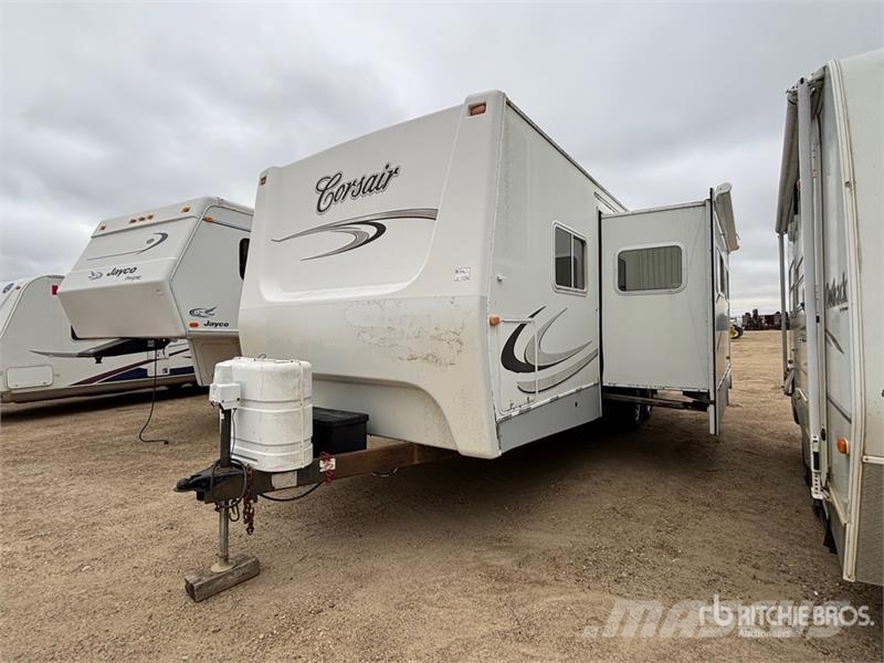 General Coach Corsair 28CKDS 32 ft T/A Travel Trailer Overige aanhangers