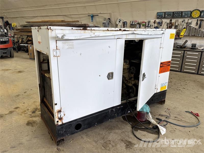Generator Set 柴油發電機