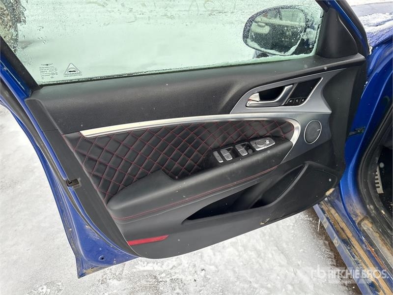 Genesis G70 Elite AWD Automobile Kistehergépjárművek