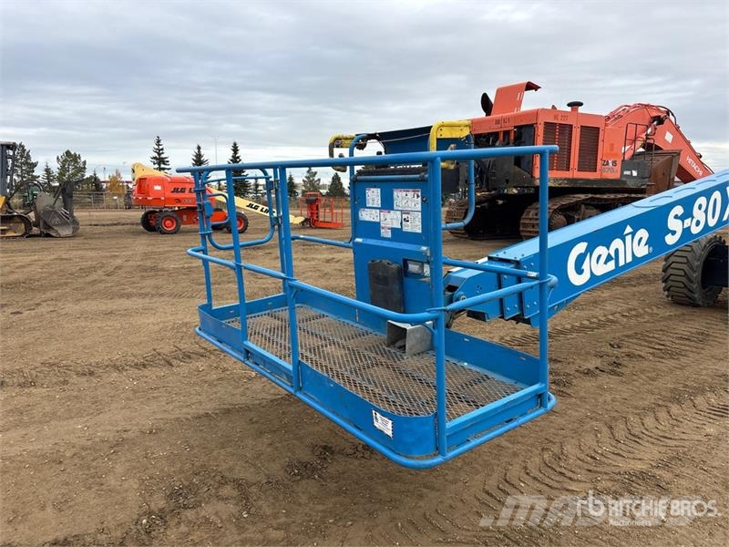 Genie 4WD Diesel Articulating Boom Lift Zglobne dvižne ploščadi