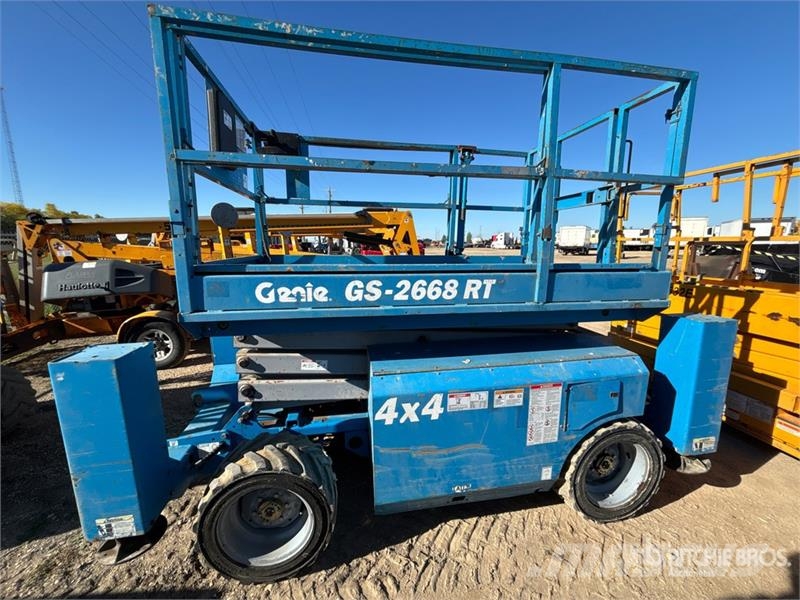 Genie GS-2668 4x4 Dual Fuel Scissor Lift رافعات مقصية الشكل