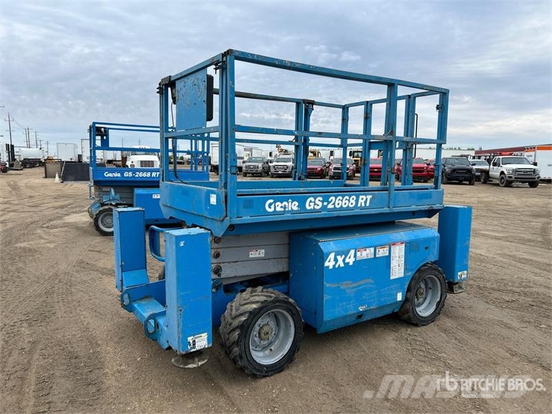 Genie GS-2668 4x4 Dual Fuel Scissor Lift رافعات مقصية الشكل