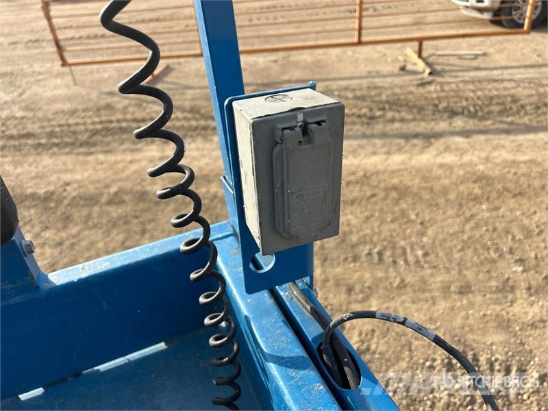 Genie GS-3232 Electric Scissor Lift رافعات مقصية الشكل