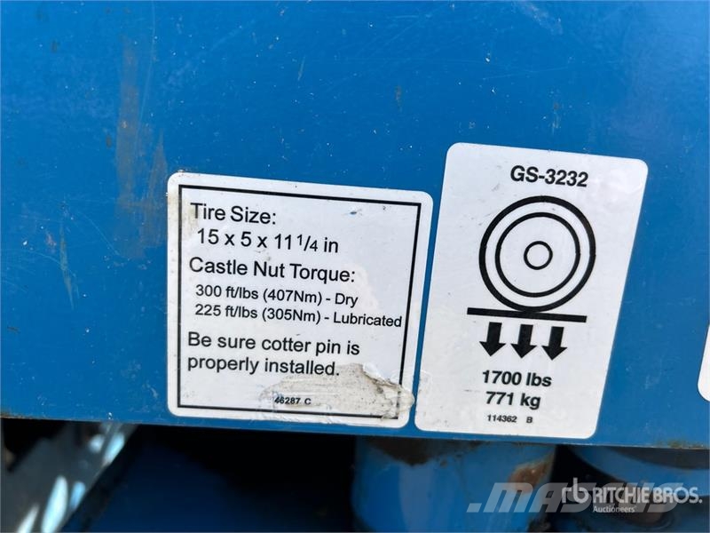 Genie GS-3232 Electric Scissor Lift Škarjaste dvižne ploščadi