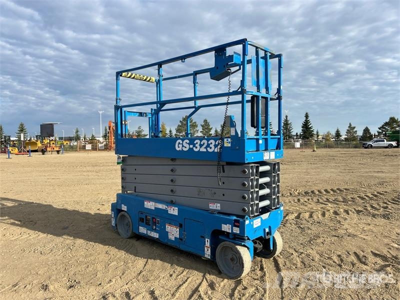 Genie GS-3232 Electric Scissor Lift Škarjaste dvižne ploščadi