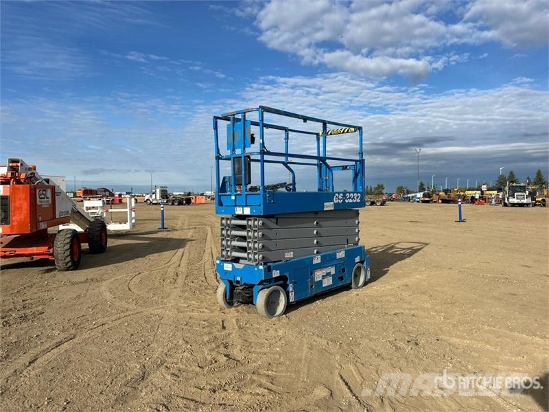 Genie GS-3232 Electric Scissor Lift Škarjaste dvižne ploščadi