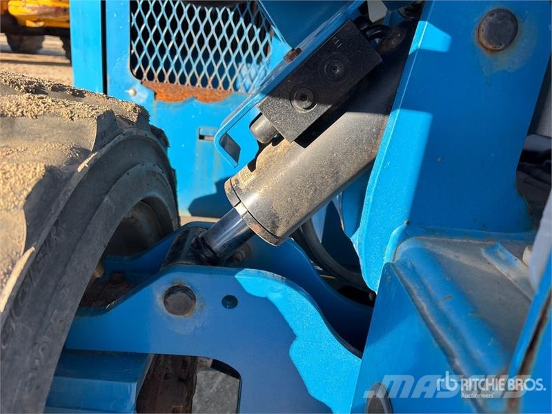 Genie GS-3369RT Nacelle ciseaux