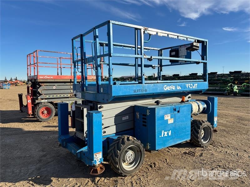 Genie GS-3369RT Nacelle ciseaux