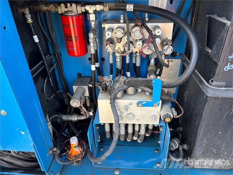 Genie GS-3369RT Nacelle ciseaux