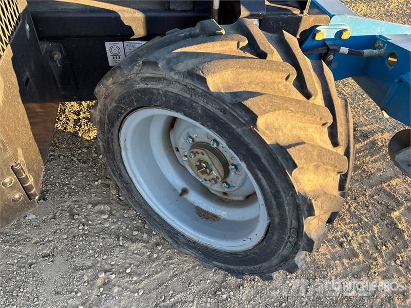 Genie GS-3369RT رافعات مقصية الشكل