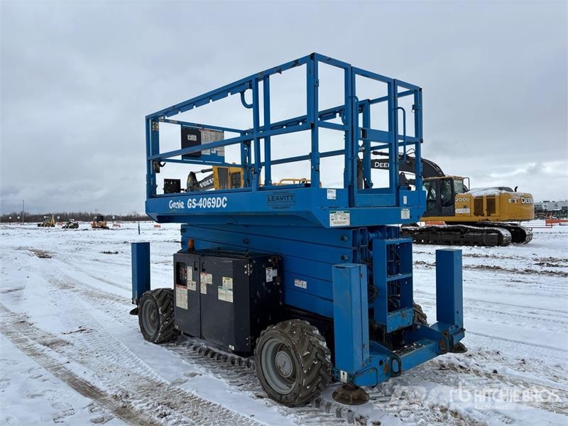 Genie GS-4069DC Electric Scissor Lift Ollós emelők