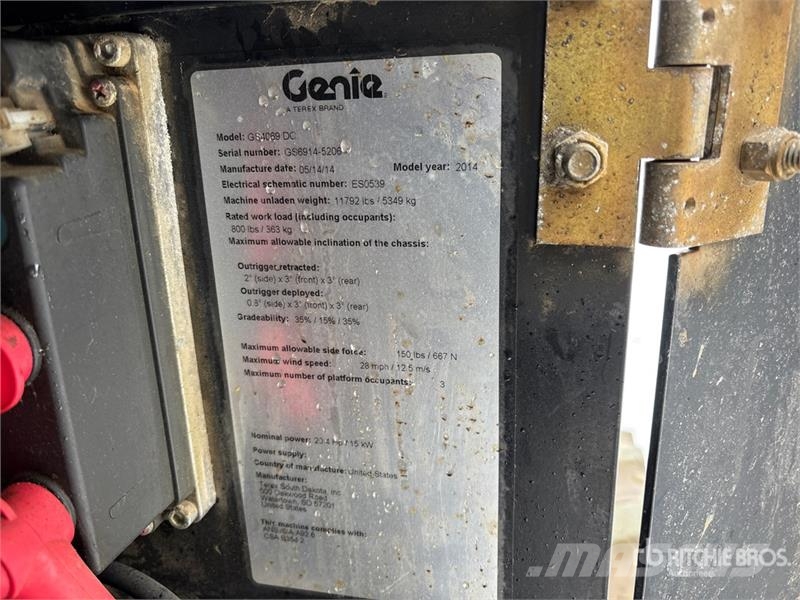 Genie GS-4069DC Electric Scissor Lift Ollós emelők