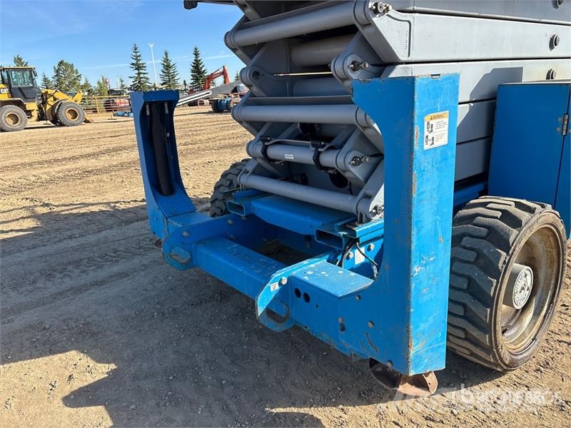 Genie GS-5390 4x4 Dual Fuel Scissor Lift 가위형 리프트