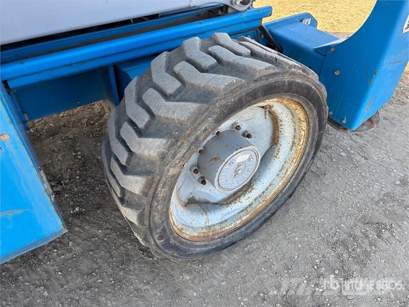 Genie GS-5390 4x4 Dual Fuel Scissor Lift 가위형 리프트