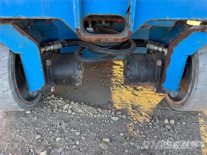 Genie GS1930 Electric Scissor Lift (Inoperable) رافعات مقصية الشكل