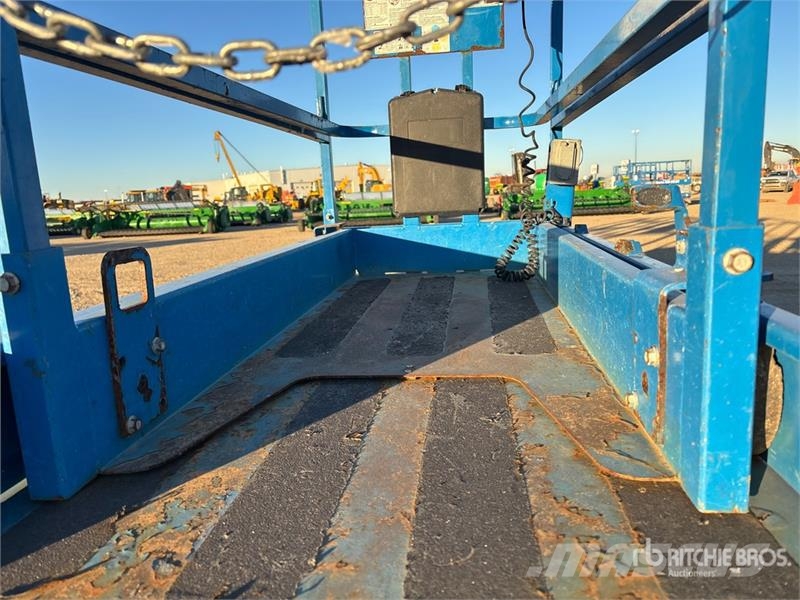 Genie GS1930 Electric Scissor Lift (Inoperable) رافعات مقصية الشكل