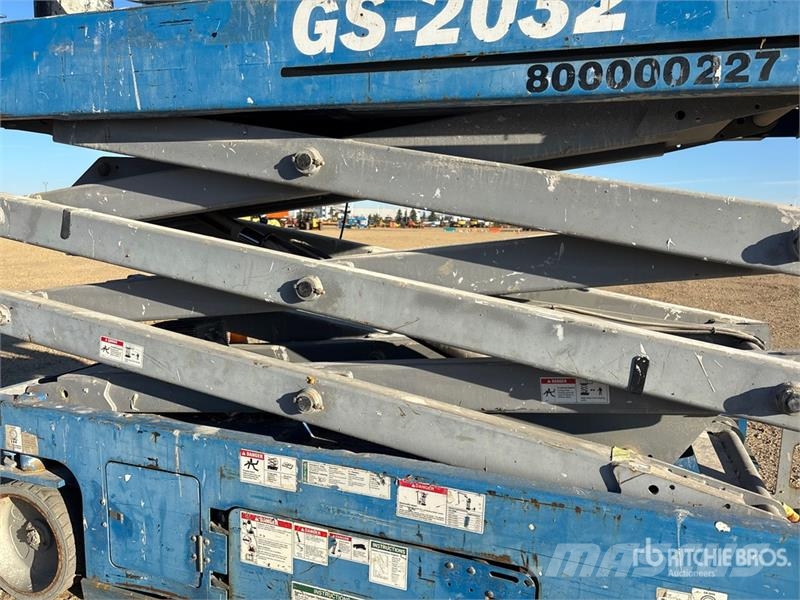 Genie GS2032 Electric Scissor Lift Scissor lifts