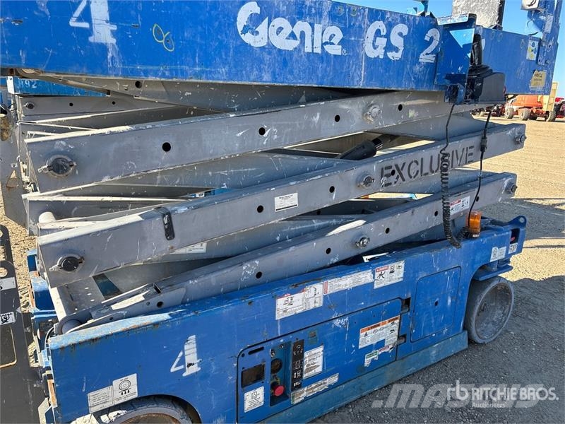 Genie GS2032 Electric Scissor Lift Ollós emelők