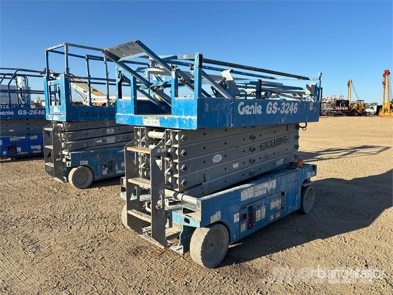 Genie GS3246 Electric Scissor Lift Ollós emelők