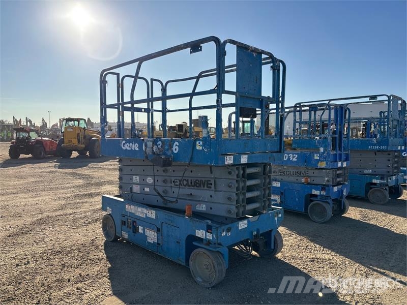 Genie GS3246 Electric Scissor Lift Ollós emelők