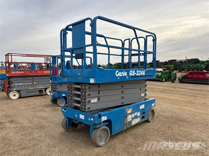 Genie GS3246 Electric Scissor Lift Ollós emelők