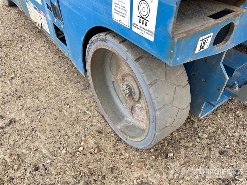 Genie GS3246 Electric Scissor Lift Ollós emelők