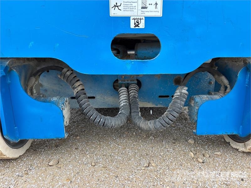 Genie GS3246 Electric Scissor Lift رافعات مقصية الشكل