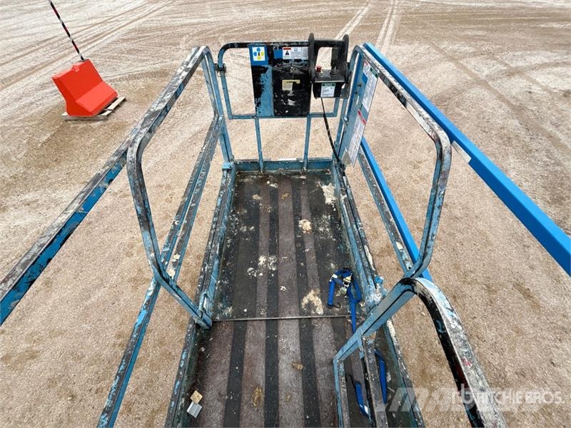 Genie GS3246 Electric Scissor Lift رافعات مقصية الشكل