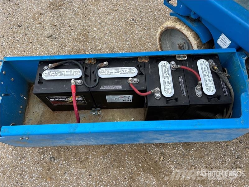 Genie GS3246 Electric Scissor Lift رافعات مقصية الشكل