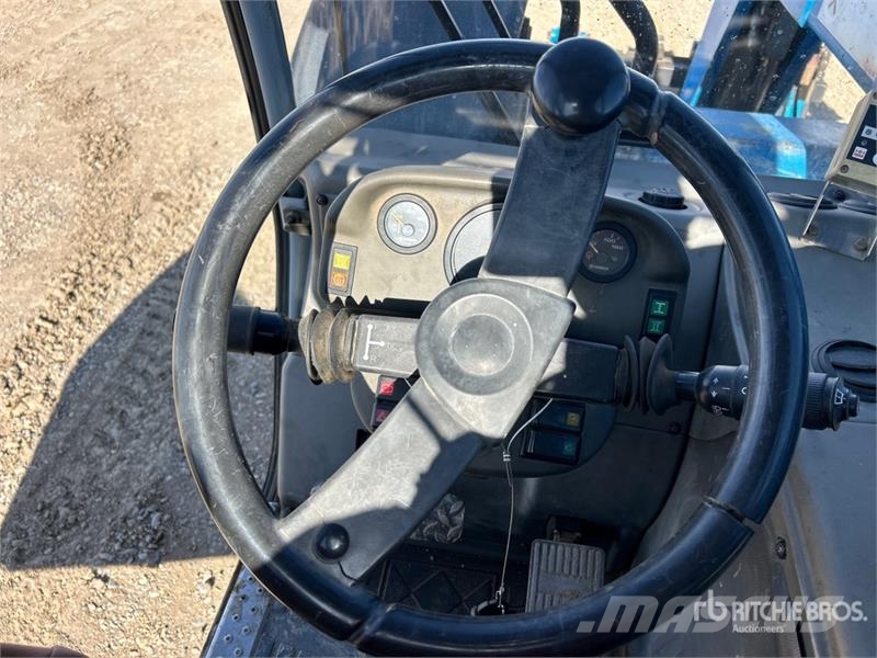 Genie GTH-3007 Telehandler Verreikers