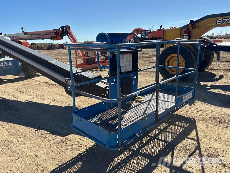 Genie S-100 4WD Diesel Telescopic Boom Lift رافعات سلة تلسكوبية