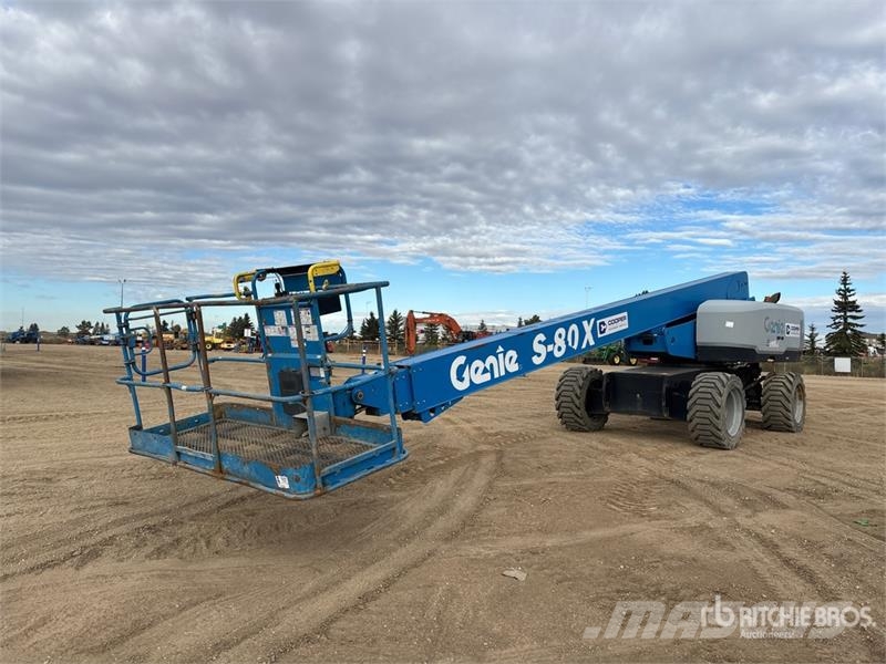 Genie S-80X 4WD Diesel Telescopic Boom Lift Teleskopické plošiny