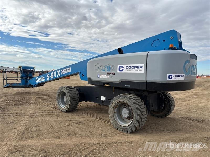 Genie S-80X 4WD Diesel Telescopic Boom Lift Teleskopické plošiny