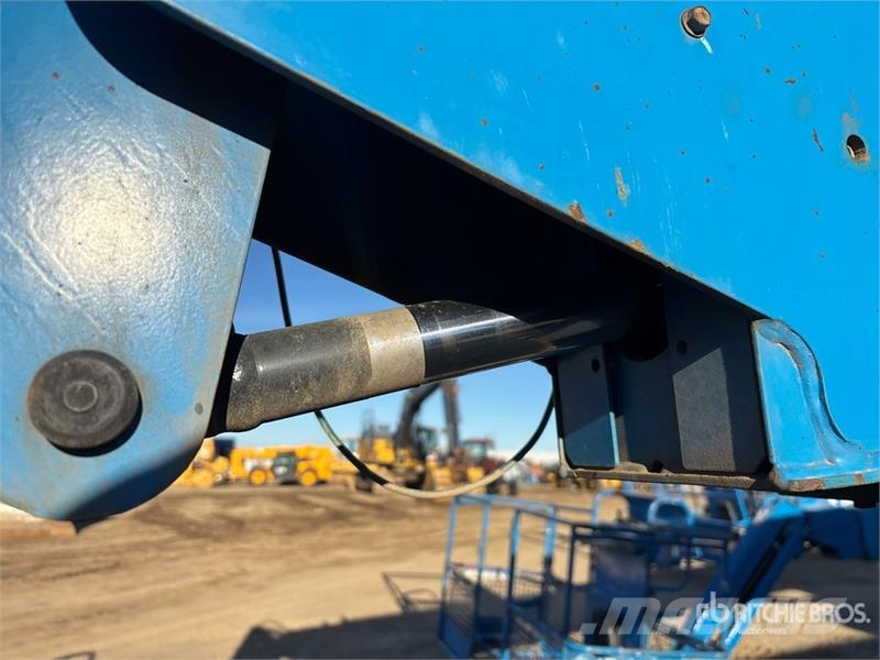 Genie S-85 T4F 4WD Diesel Telescopic Boom Lift Nacelles télescopiques