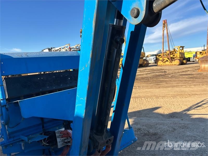 Genie S-85 T4F 4WD Diesel Telescopic Boom Lift Nacelles télescopiques