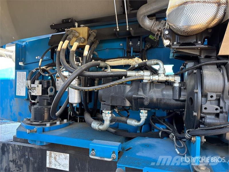 Genie S-85 T4F 4WD Diesel Telescopic Boom Lift Nacelles télescopiques