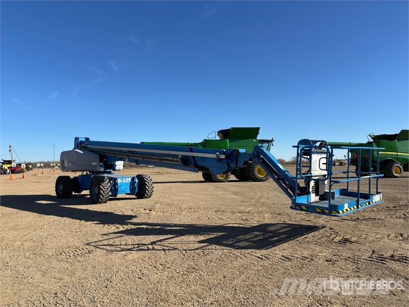 Genie S125 4WD Diesel Telescopic Boom Lift Telescopic boom lifts