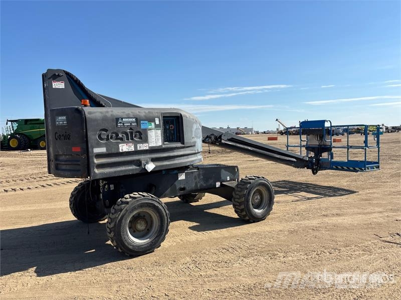 Genie S40 4WD Diesel Telescopic Boom Lift Teleskopske podizne platforme
