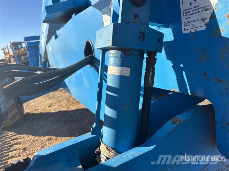 Genie S45 4WD Diesel Telescopic Boom Lift Телескопічні підйомники