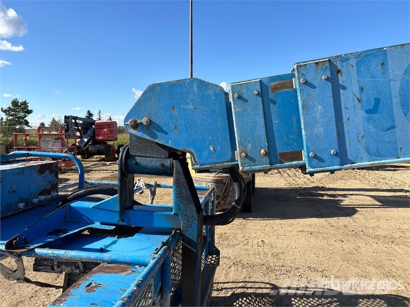 Genie S60 4WD Dual Fuel Telescopic Boom Lift (Inoperable Nacelles télescopiques