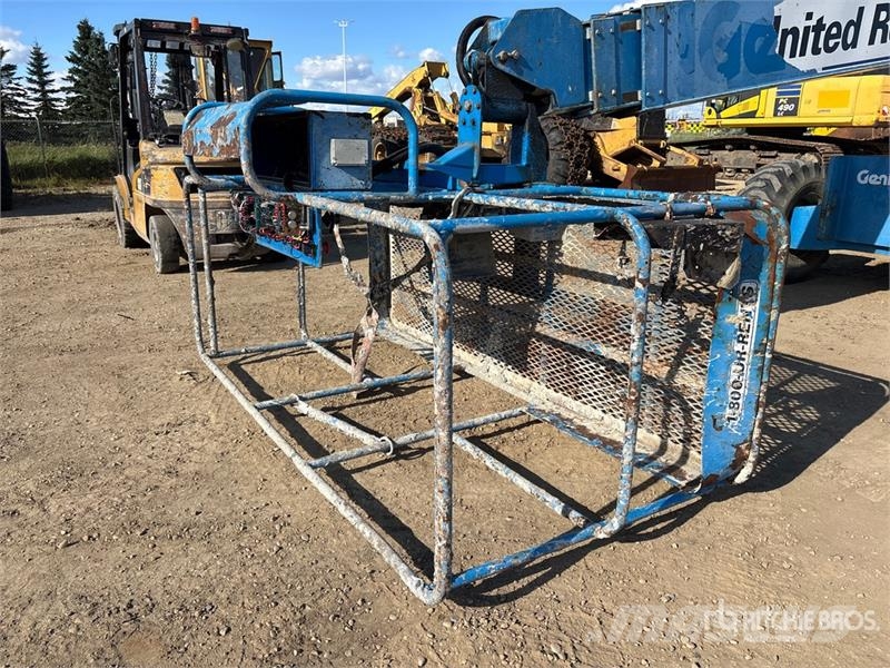 Genie S60 4WD Dual Fuel Telescopic Boom Lift (Inoperable Nacelles télescopiques