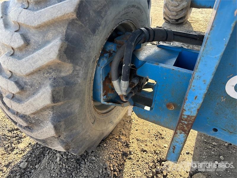Genie S60 4WD Dual Fuel Telescopic Boom Lift (Inoperable Nacelles télescopiques