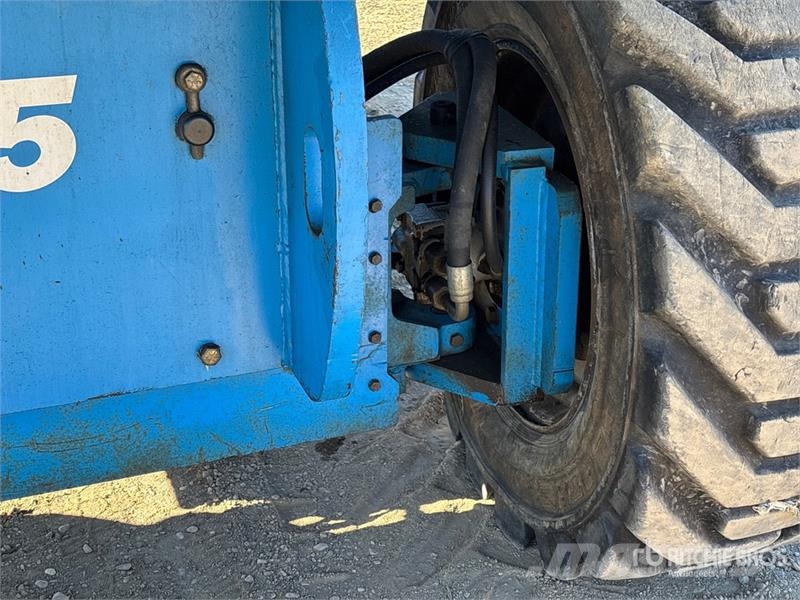 Genie S85 4WD Diesel Telescopic Boom Lift Telescopic boom lifts